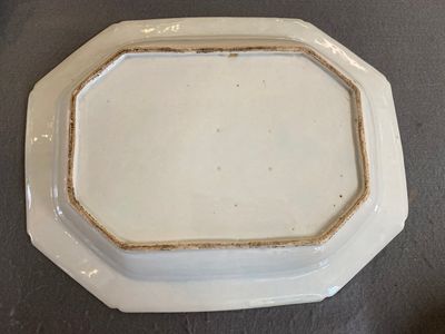 A Chinese octagonal famille rose 'mandarin subject' tureen and cover on stand, Qianlong — 照片 14