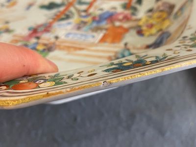 A Chinese octagonal famille rose 'mandarin subject' tureen and cover on stand, Qianlong — 照片 20