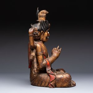 A Chinese or Japanese gilt-lacquered figure of Hayagrīva, 19th C. — foto 5
