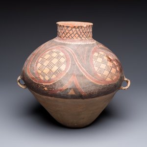 A Chinese painted pottery jar with geometric design, Neolithic period, Majiayao culture, 3rd millennium B.C. — photo 5