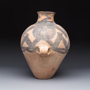 A Chinese painted pottery jar with zigzag design, Neolithic period, Majiayao culture, 3rd millennium B.C. — photo 2