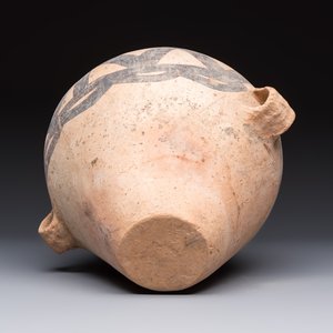 A Chinese painted pottery jar with zigzag design, Neolithic period, Majiayao culture, 3rd millennium B.C. — photo 7