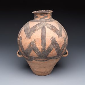 A Chinese painted pottery jar with zigzag design, Neolithic period, Majiayao culture, 3rd millennium B.C. — photo 1