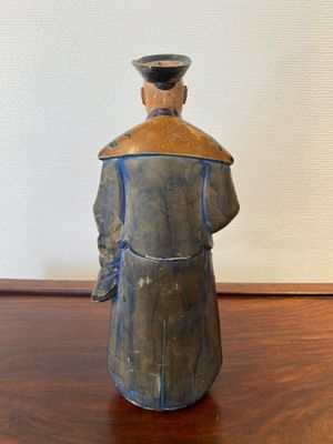 A Chinese painted terracotta figure of a mandarin, Canton, 19th C. — 照片 3