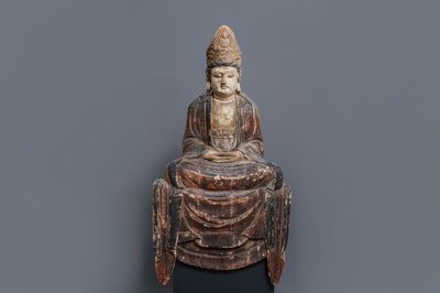 A Chinese painted wood figure of a Bodhisattva, 18/19th C.