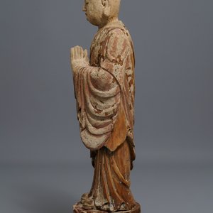 A Chinese painted wood figure of a Buddhist monk, 19th C. — photo 5