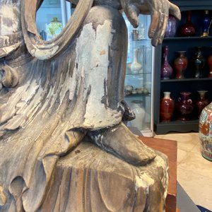 A Chinese painted wooden figure of Guanyin, Ming — photo 17