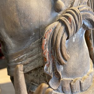 A Chinese painted wooden figure of Guanyin, Ming — photo 30
