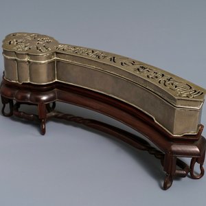A Chinese 'paktong' incense clock, 19th C. — 照片 1