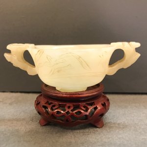 A Chinese pale celadon jade libation cup, 18/19th C. — 照片 11