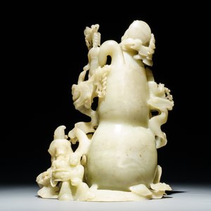 A Chinese pale green jade 'immortals' vase, 20th C. — photo 3