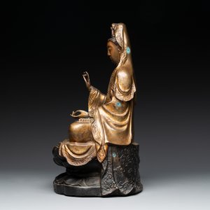 A Chinese parcel-gilt bronze Guanyin and a pair of Bodhisattvas, 20th C. — 照片 5