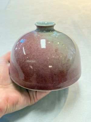 A Chinese peachbloom-glazed water pot or taibaizun, Kangxi mark and possibly of the period — photo 2