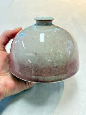 A Chinese peachbloom-glazed water pot or taibaizun, Kangxi mark and possibly of the period — photo 3