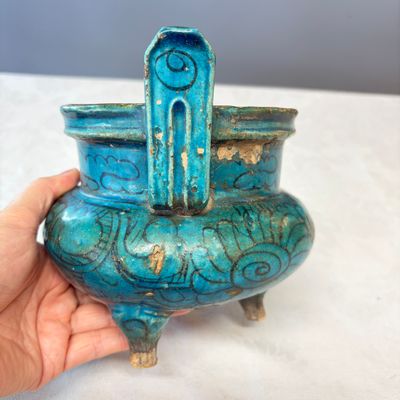 A Chinese peacock-blue-glazed tripod incense burner with wooden cover — photo 5