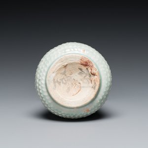A Chinese pear-shaped qingbai vase, Song/Jin — photo 5