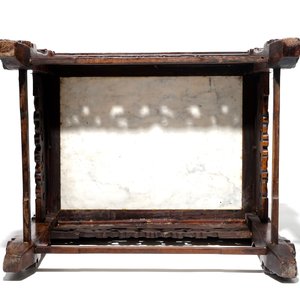 A Chinese Peranakan or Nyonya mother of pearl and marble inset hongmu chair, 19th C. — photo 6