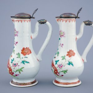 A Chinese pewter-mounted famille rose cruet set, Qianlong, 18th C. — 照片 3