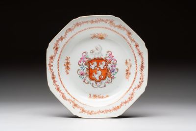 A Chinese polychrome armorial soup plate with the arms of Bennet for the English market, Qianlong, ca. 1765