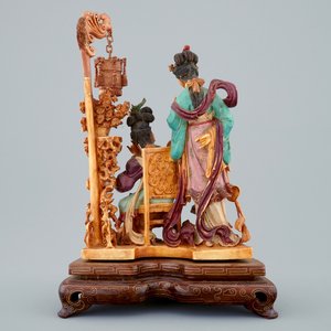 A Chinese polychrome carved ivory group on wooden base, 19th C. — 照片 4