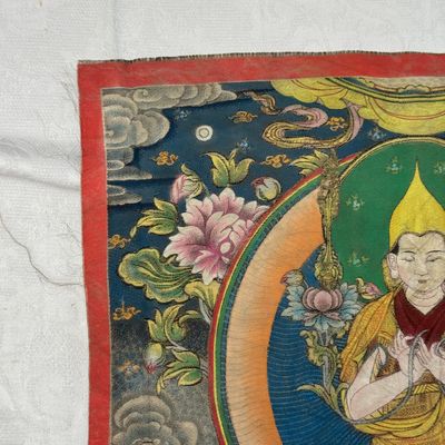 A Chinese polychrome-decorated brocade 'Padmasambhava' thangka — foto 6