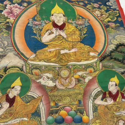 A Chinese polychrome-decorated brocade 'Padmasambhava' thangka — foto 10