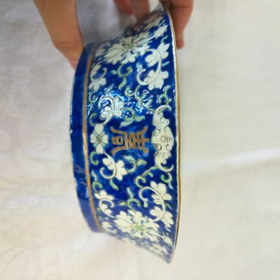 A Chinese polychrome-enamelled nine-piece sweetmeat set in a gilt-lacquered box — photo 29