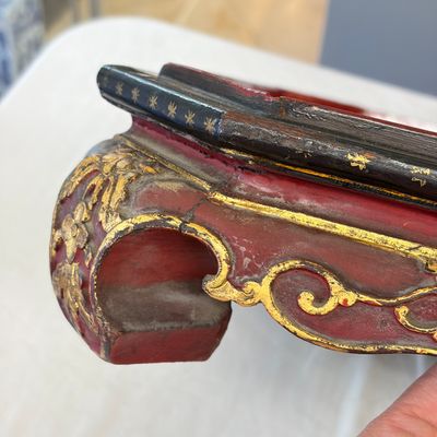 A Chinese polychrome-enamelled nine-piece sweetmeat set in a gilt-lacquered box — photo 51