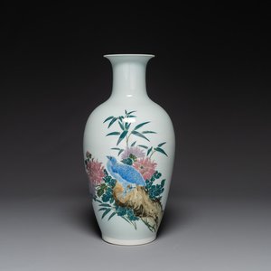 A Chinese polychrome-enamelled 'quail' vase, Xuantong mark, dated 1910 — 照片 1