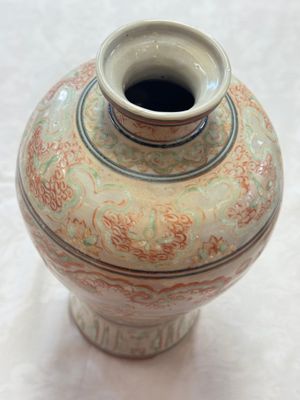 A Chinese polychrome-enamelled 'Xie Qin Fang You 攜琴訪友' 'Meiping' vase, Ming — foto 5