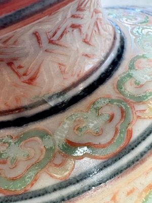 A Chinese polychrome-enamelled 'Xie Qin Fang You 攜琴訪友' 'Meiping' vase, Ming — foto 8