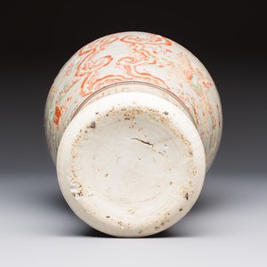 A Chinese polychrome-enamelled 'Xie Qin Fang You 攜琴訪友' 'Meiping' vase, Ming — foto 6