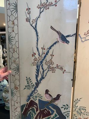 A Chinese polychrome lacquered wooden eight-panel folding screen with a pond scene, 19/20th C. — photo 24