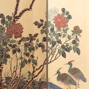 A Chinese polychrome lacquered wooden eight-panel folding screen with a pond scene, 19/20th C. — photo 20