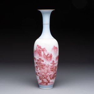 A Chinese polychrome 'landscape' eggshell vase, signed Liu Huan 劉煥, Jing De Zhen Zhi 景德鎮制 mark, dated 2006 — foto 1