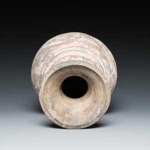 A Chinese polychrome painted pottery vase, Han — 照片 6