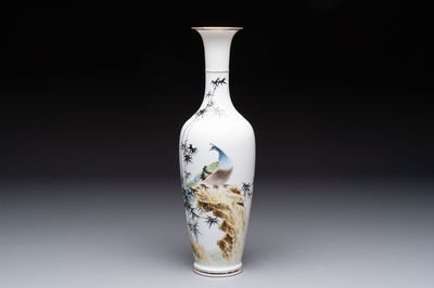 A Chinese polychrome 'peacock and bamboo' eggshell vase, signed Yuan Qing 元清, Jing De Zhen Zhi 景德鎮制 mark, 20th C.
