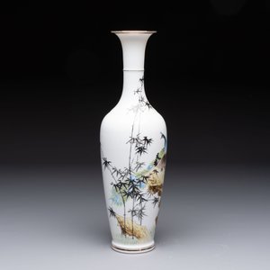 A Chinese polychrome 'peacock and bamboo' eggshell vase, signed Yuan Qing 元清, Jing De Zhen Zhi 景德鎮制 mark, 20th C. — photo 4
