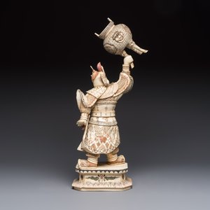 A Chinese polychromed carved bone figure of a warrior raising a tripod censer, 20th C. — photo 4