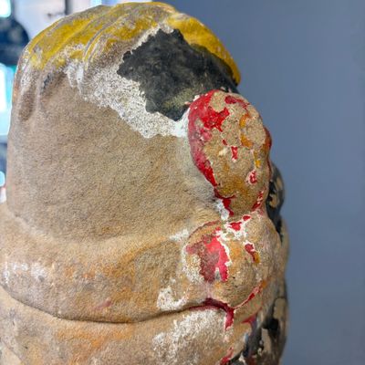 A Chinese polychromed carved stone head on a stand — photo 13
