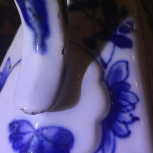 A Chinese porcelain blue and white ewer for the Islamic market, Kangxi, ca. 1700 — photo 9