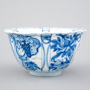 Un bol en porcelaine de Chine de type "kraak", époque Wan-Li, Dynastie Ming — photo 2