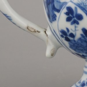 A Chinese porcelain blue and white mustard pot, Kangxi, ca. 1700 — 照片 9