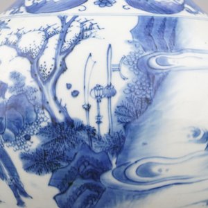 A Chinese porcelain blue and white Transitional bottle vase, late Ming Dynasty, 17th C. — 照片 7