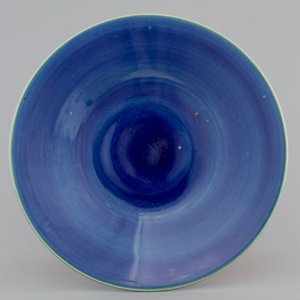 A Chinese porcelain blue monochrome plate, 19th C. — foto 1