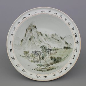 A Chinese porcelain bowl in Qianjiang landscape style, 19/20th C. — 照片 1