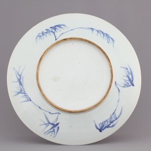 A Chinese porcelain dish with prunus blossoms, 19th C — foto 2