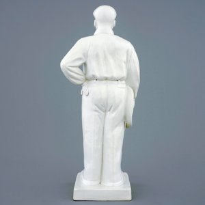 A Chinese porcelain figure of Mao, 20th C. — photo 3