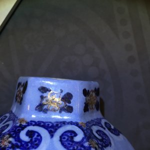 A Chinese porcelain five-piece lavender garniture , Qianlong, 18th C — photo 16