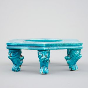 Un soccle en porcelaine de Chine monochrome turquoise, Kangxi — photo 2